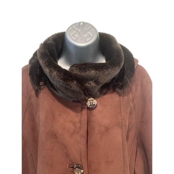 Gallery XL Ladies Faux Leather & Suede Button Down & Hooded Mid Length Coat - Picture 8 of 16